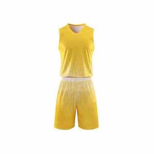 Uniforme de baloncesto ligero Equipo personalizado Jersey Shorts Cómodo Durable Transpirable Venta al por mayor Ropa deportiva de entrenamiento - Product Image 5