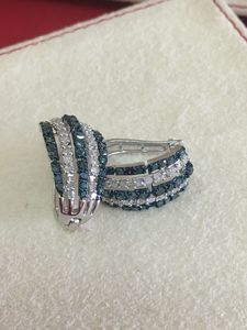 ต่างหูเงินแท้ประดับเพชรทรงกลมสีขาวธรรมชาติ 1.78 กะรัต สำหรับผู้หญิงในงานแต่งงานและงานหมั้น - Product Image 3