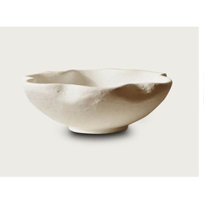 Assiettes en céramique courbées à la main de 8 pouces, bols, ustensiles de cuisine classiques peints à la main, finition brillante, utilisation pour la fête - Product Image 1