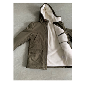 Chaqueta Varsity de Lana y Viscosa para Hombre, Estilo Casual, Fabricada en Vietnam, de Poliéster y Algodón, Largo Regular, con Patrón de Letras - Product Image 5