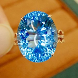 Anillo de oro de 14 quilates de moda para mujer Piedra de Topacio Azul suizo Compromiso Regalo de aniversario Celebración de piedra natal de noviembre - Product Image 4