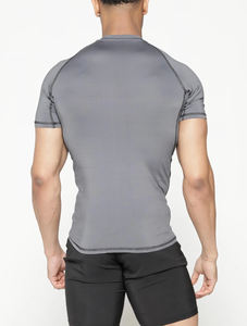 T-shirt de compression pour hommes de qualité supérieure Performance Gym Workout Training T-shirt Quick Dry Athletic Base Layer Running Clothes - Product Image 6