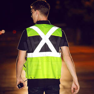 เสื้อกั๊กผ้าถักระบายอากาศได้ดีมีโลโก้ปรับแต่งได้เสื้อกั๊กทำงานใหม่ดีไซน์สะท้อนแสงมองเห็นได้ชัดเจน - Product Image 5