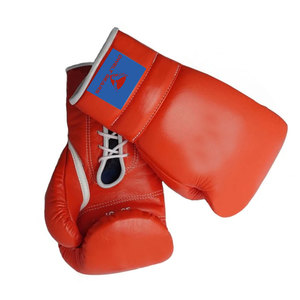 2024 logotipo personalizado y diseño profesional hecho guantes de boxeo resistentes con cordones de cuero PU para artes marciales - Product Image 3