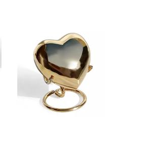 Urnas de cremación personalizables en forma de corazón de latón para cenizas Urnas conmemorativas hechas a mano en precio al por mayor de La India - Product Image 6