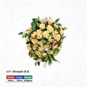 Arreglo Floral Artificial de Pared con Caléndulas Doradas y Rosas Vintage en Forma Ovalada - Product Image 1