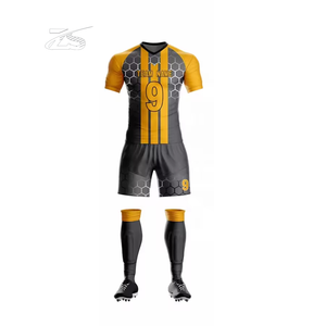 Uniforme de Fútbol de la Mejor Calidad, Logotipo Personalizado, Uniformes de Fútbol Hechos en Pakistán - Product Image 3