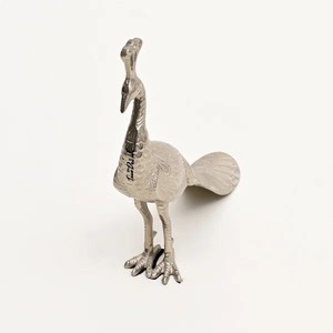 Escultura de Metal de perro dorado radiante hecho a mano centro de mesa artístico acento decorativo moderno para hogares con estilo - Product Image 6