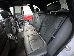 BMW X5 XDRIVE50I 2015 Económico con Volante a la Izquierda/Derecha - Product Image 2