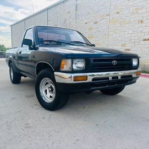 รถยนต์มือสองคุณภาพดีราคาประหยัด ปี 1992 โตโยต้า ปิ๊กอัพ พวงมาลัยซ้าย - Product Image 1