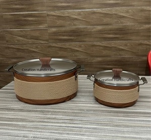 Nouveauté : Casserole isotherme en bois et métal avec design enveloppé de jute pour un service de luxe - Product Image 4