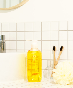 L'ODEURLETTE en ANGLETERRE COLORFIT le YLANG GARDEN BODY WASH 1000ml Fabriqué en Corée - Product Image 3