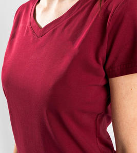 Camiseta Deportiva Personalizada para Mujer, Cuello en V, Color Sólido, Antiencogimiento, Manga Corta, Color Granate, con Logotipo, 100% Algodón, para Fitness y Uso Casual - Product Image 2