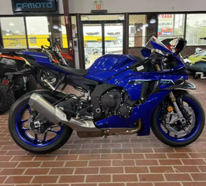 Nueva Motocicleta de Carreras YZF-R1M Lista para Enviar - Product Image 2