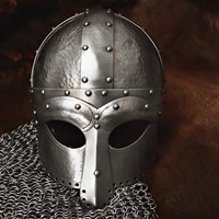 Armure de casque médiévale slavique, croix antique, reconstitution historique, guerrier nordique, acier poli plaqué argent, moderne et traditionnel