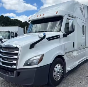 Camiones Freightliner Cascadia 126 Sleeper Usados 2023 2022, Camión Semi con Cabina de 72 Pies, Transmisión Automática Detroit - Product Image 4