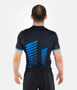 Traje de Baño Rash Guard MMA de Manga Corta Transpirable de Secado Rápido, Negro Sublimado, Elástico y Ecológico para Fitness al por Mayor - Product Image 4