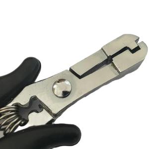 Pinza de Tipo Plano con Ranura de 6 mm y Mango Negro para Hacer Extensiones de Cabello Pre-Adheridas con Punta Plana, Herramientas para el Cabello - Product Image 1