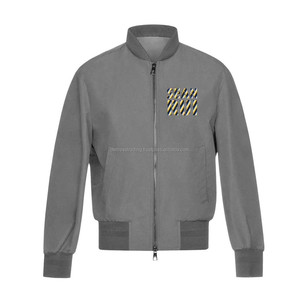 Chaqueta universitaria de manga larga de alta calidad con diseño personalizado para hombre, ropa informal de lona con cuello levantado para invierno - Product Image 5