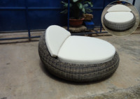DL Home Furniture Modernes Rattan-Tagesbett Sonnenliege mit ausziehbarem Baldachin für den Außenbereich von Villen, wasserdichter Aluminiumrahmen, Outdoor