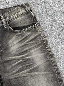 Vaqueros vintage de pierna ancha con efecto degradado, desgastados, desteñidos, rotos, de corte recto, con acabado retro. - Product Image 3