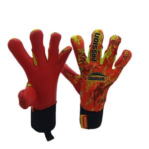 Gants de gardien de but de football professionnels en gros, haute qualité, personnalisés, souples, respirants, antidérapants, imperméables, en cuir PU léger - Product Image 3