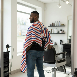 Capa de Peluquería de Diseño Moderno con Cierre Ajustable, Capa de Peluquería Informal para Venta en Línea - Product Image 3