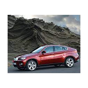 BMW Concept X6 ActiveHybrid Technologie avancée pour un meilleur rendement énergétique Entraînement AWD R15 Taille des pneus Sièges en cuir Intérieur foncé - Product Image 6