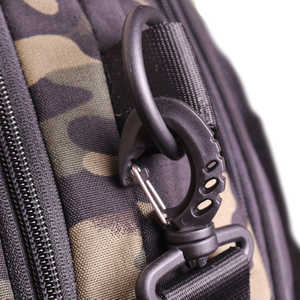 Diseño de camuflaje Logotipo personalizado Bolsa de lona Ligera Moda Deportes Bolsas de viaje Gran capacidad Fuerte Zip Gym Bolsa de lona - Product Image 6