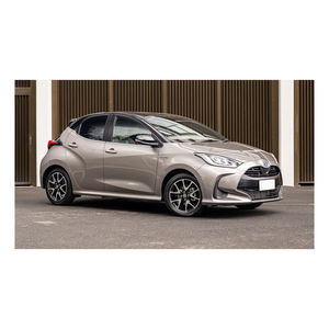 2019 bastante usado Toyotai YARIS HybridL 4dr Sedan 6A 6.684 millas. - Product Image 5