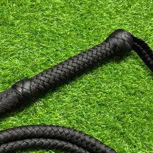 Fouets de cavalier en cuir noir, fouets pour chevaux, manche en bois, cuir de kangourou australien, fouet en cuir de kangourou - Product Image 3