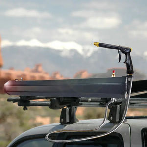 Kangrun 18L 4X4 Nouveau design <span class=keywords><strong>Douche</strong></span> <span class=keywords><strong>solaire</strong></span> de voiture légère à connexion rapide Réservoir d'eau de toit de voiture <span class=keywords><strong>Douche</strong></span> <span class=keywords><strong>solaire</strong></span> extérieure pour tout-terrain - Product Image 1