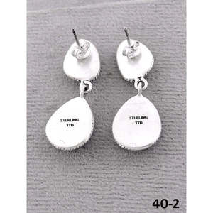 Boucles d'oreilles pendantes artisanales du Sud-Ouest en argent sterling et cuivre, avec perle religieuse et diamant, pour femme - Product Image 4