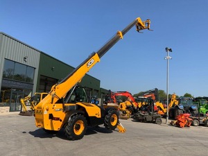 Chariot télescopique d'occasion JCB 535-125 Chariot télescopique de construction Excellente qualité - Product Image 5