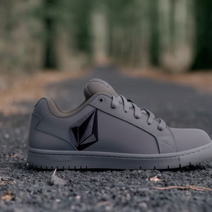 รองเท้าเซฟตี้ VOLCOM S3S ESD EN20345 รุ่น Soft Action Nubuck สีเทา ไซส์ 43 W.11 - Product Image 3