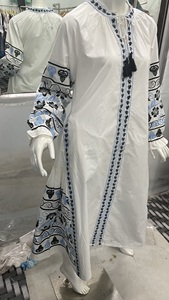 Robe maxi ukrainienne 100% coton tissé, taille naturelle, manches courtes, broderie machine, style simple et décontracté, lavable, avec poches - Product Image 2