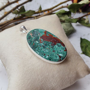 Colgante Ovalado de Crisocola Natural - Plata de Ley 925, Joyería de Piedras Preciosas Hecha a Mano, Venta al Por Mayor - Product Image 4
