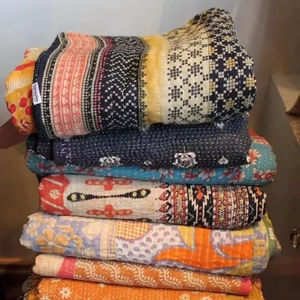 100% orgánico Vintage Kantha algodón edredón suave cómodo 55*85 pulgadas hecho a mano India Lino lanza con patrón de carácter sólido - Product Image 1