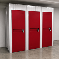 Casier de rangement modulaire pour entrepôt à trois portes battantes, design chinois, en acier, portes rouges à charnières, compartiments verrouillables