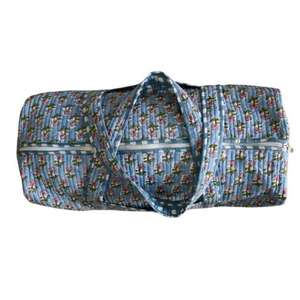 Bolsa de Viaje Acolchada con Estampado a Mano Indio, Estilo Boho Floral, Bolsa de Hombro Ligera de Lujo para Viajes - Product Image 3