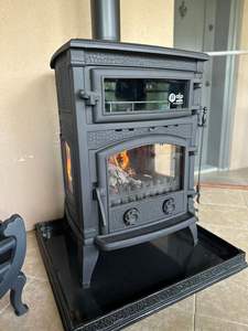 Estufa de Leña Moderna de Aluminio Resistente con Horno y Cocina para Calefacción Interior - Product Image 4