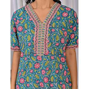 Vestido de Dormir 100% Algodón con Estampado Jaal Hecho a Mano, Camisón Suave Tejido con Diseño Floral y Cierre de Botones, Talla 3XL para Damas de Honor - Product Image 4