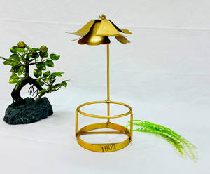 เชิงเทียนสีทองแบบดั้งเดิมของประดับตกแต่งคริสต์มาส - Product Image 5