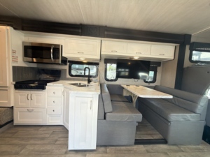 Best Quality Used 2022 NeXuss RV Triumph 30T Motor Home Class C Camper Motorhome for Truck Camping and Travel Ready For Delivery - Product Image 4