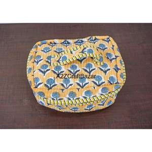 Premium Quilted Cotton Women's Cosmetic <b>Case</b> Durable Zipper Floral Print Fashionable Vanity Bag for Daily Essentials - Product Image 4