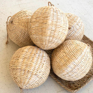 Décoration de noël en jonc de mer rond tissé, ornement de noël, boule d'herbe de mer, décor pour arbre de noël suspendu - Product Image 2