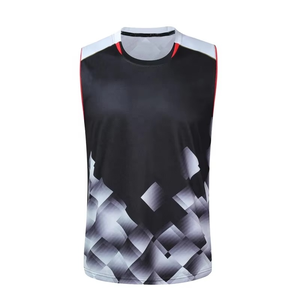 เสื้อยืดกีฬาแขนสั้นสำหรับผู้ชาย ผลิตจากโพลีเอสเตอร์ 100% ระบายอากาศได้ดี เป็นมิตรกับสิ่งแวดล้อม แห้งเร็ว ขายส่ง เหมาะสำหรับวอลเลย์บอลและแบดมินตัน - Product Image 1