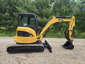 Mini excavatrice KOMATSU 304D CR à vendre utilisée pour des composants de noyau de CAT pompe à engrenages de boîte de vitesse de moteur de chenille de fonctionnement de 3 tonnes - Product Image 2
