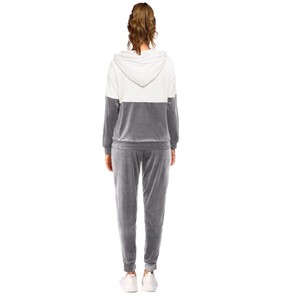 2025 nuevo diseño personalizado transpirable Casual traje deportivo para mujer invierno pista Jogging entrenamiento venta al por mayor ropa Casual sólido invierno - Product Image 5