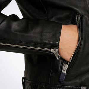 Vestes de moto en gros à fermeture éclair en cuir pour hommes Veste en cuir pour hommes motard Zips avant personnalisés - Product Image 4